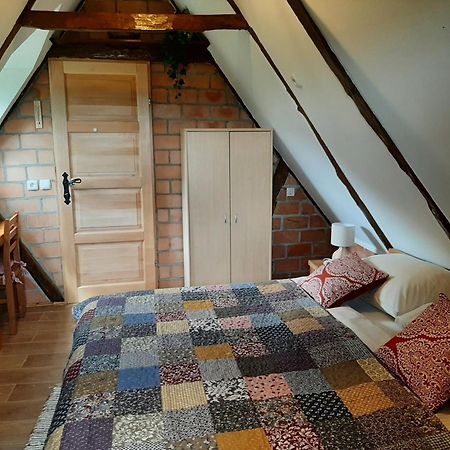 Apartmani Etno Kuca Pod Okicem 萨莫博尔 外观 照片